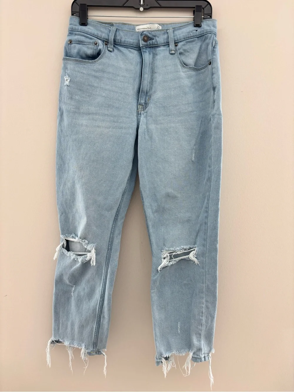 Abercrombie & Fitch A&F Mom Jeans High Rise Distressed Raw Hem Light Wash